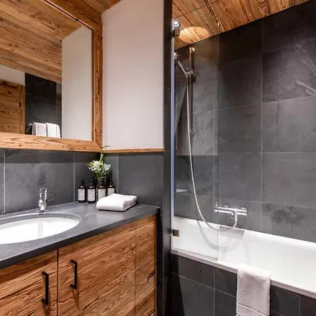 4br Stylish With Sauna And Pool- What'app - 0034-635-520-036 - For Reservations!! Apartment